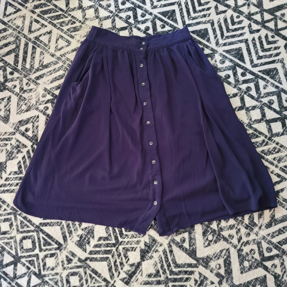 Navy blue skirt